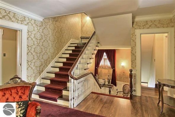 230 Wellington Street, Traverse City, MI 49686